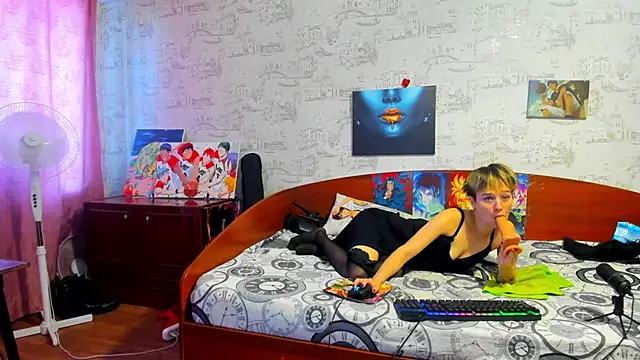 KagamiTayga online show from 09/17/25, 08:38