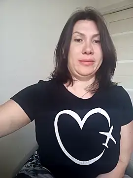 Snapshot of ROXOLANAA_SEXY chatting on 05/05/26, 01:52 ROXOLANAA SEXY online show from 05/05/26, 01:52