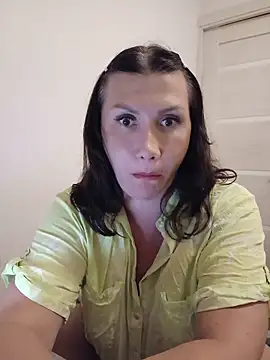 Snapshot of ROXOLANAA_SEXY chatting on 06/09/26, 08:42 ROXOLANAA SEXY online show from 06/09/26, 08:42