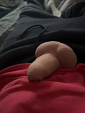 Snapshot of kleinerAlex chatting on 02/04/26, 07:25 kleinerAlex online show from 02/04/26, 07:25