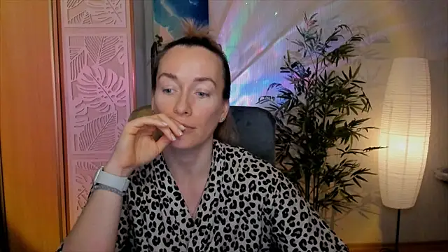 RebeccaMartinez online show from 01/10/26, 11:23