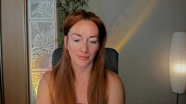 RebeccaMartinez online show from 06/18/26, 07:19