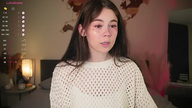 AuroraMari online show from 03/17/25, 11:32