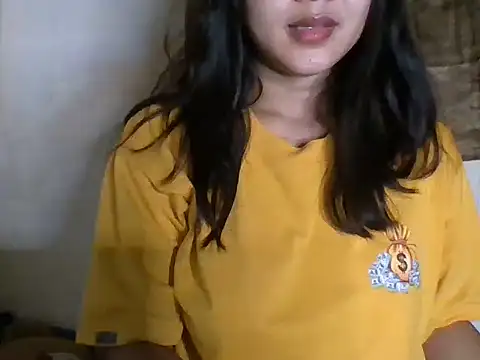 Snapshot of _smiling4u_ chatting on 07/16/26, 01:06 smiling4u online show from 07/16/26, 01:06
