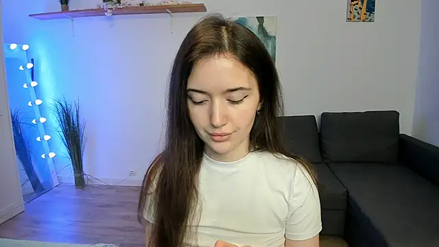 PollyFlame online show from 11/14/25, 07:34