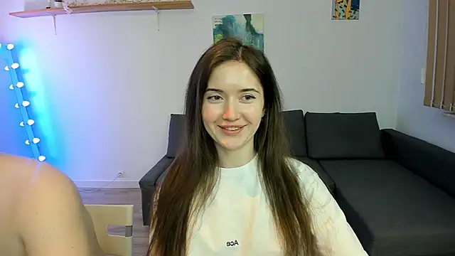 Snapshot of PollyFlame chatting on 03/17/26, 08:56 PollyFlame online show from 03/17/26, 08:56