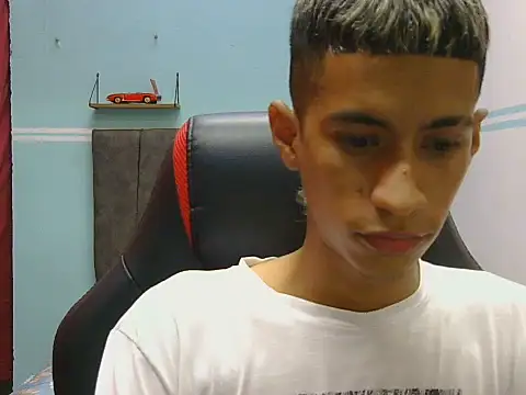 Angelstripboy online show from 08/09/26, 04:45