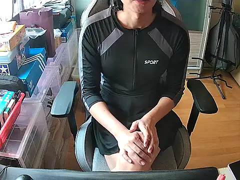 swimsuitloves online show from 04/23/26, 04:14