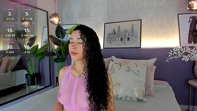 susan cute198 online show from 12/04/25, 12:14