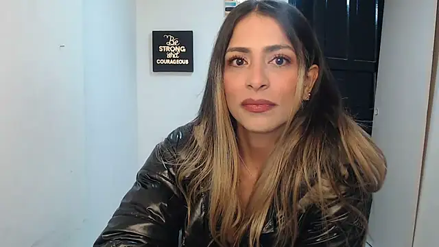 Liamiler01  online show from 11/20/25, 09:31