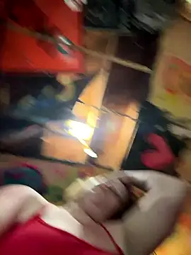 Snapshot of TrashleyRosebud chatting on 01/12/26, 03:50 TrashleyRosebud online show from 01/12/26, 03:50