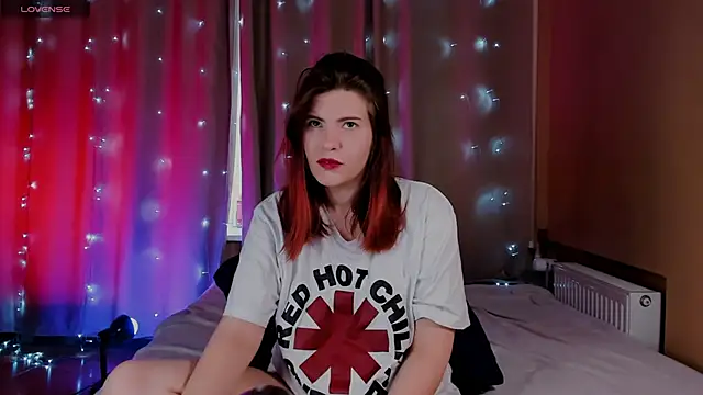 Erika Fix online show from 05/05/26, 04:42