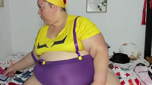 Snapshot of MANDY_GIRL_BBW chatting on 09/13/25, 09:31 MANDY GIRL BBW online show from 09/13/25, 09:31