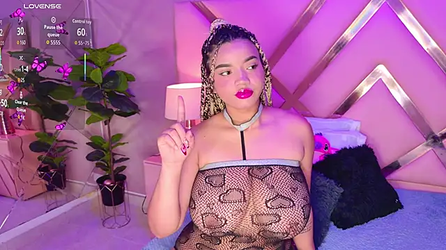 MalaikaBrown online show from 01/18/26, 04:27