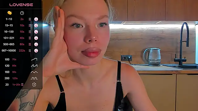 Olivia Bells online show from 05/21/26, 09:44