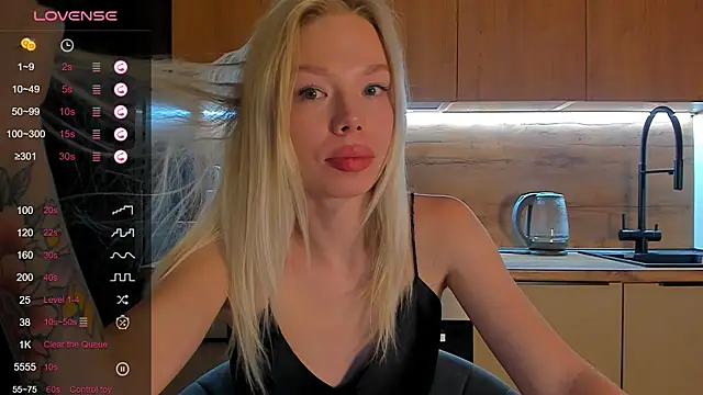 Olivia Bells online show from 05/23/26, 09:19
