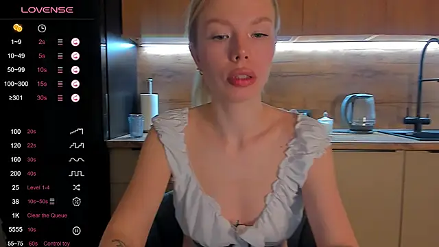 Olivia Bells online show from 05/26/26, 09:11