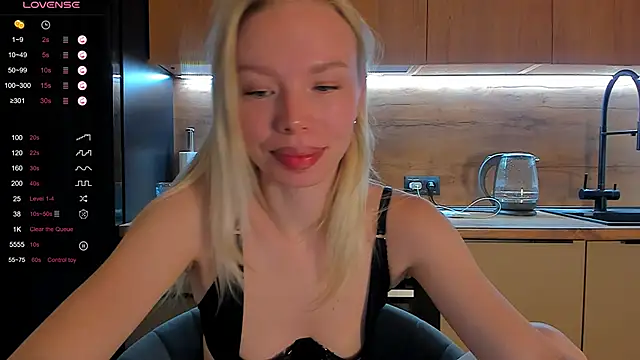 Olivia Bells online show from 05/30/26, 10:07