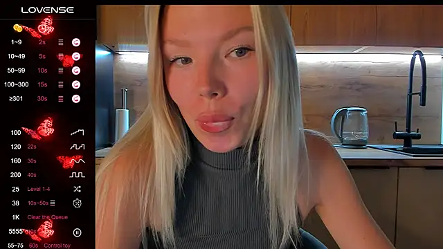 Olivia Bells online show from 07/04/26, 09:21