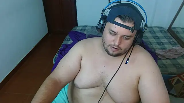 Snapshot of altairstudiosvip_ chatting on 12/17/24, 10:22 altairstudiosvip online show from 12/17/24, 10:22