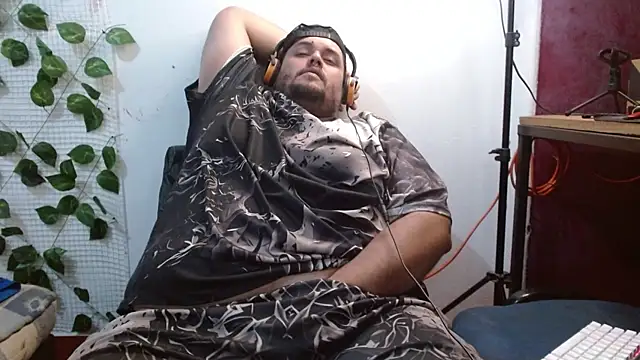 Snapshot of altairstudiosvip_ chatting on 02/03/25, 03:06 altairstudiosvip online show from 02/03/25, 03:06