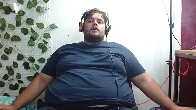 Snapshot of altairstudiosvip_ chatting on 02/05/25, 02:48 altairstudiosvip online show from 02/05/25, 02:48