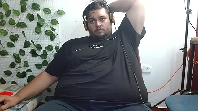 Snapshot of altairstudiosvip_ chatting on 02/06/25, 10:10 altairstudiosvip online show from 02/06/25, 10:10