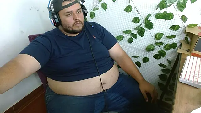 Snapshot of altairstudiosvip_ chatting on 10/14/25, 03:02 altairstudiosvip online show from 10/14/25, 03:02