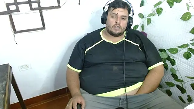 Snapshot of altairstudiosvip_ chatting on 12/01/25, 03:06 altairstudiosvip online show from 12/01/25, 03:06