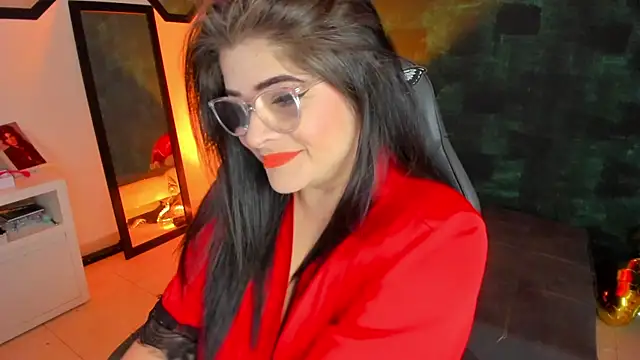 BellaFlaming online show from 01/12/25, 12:12