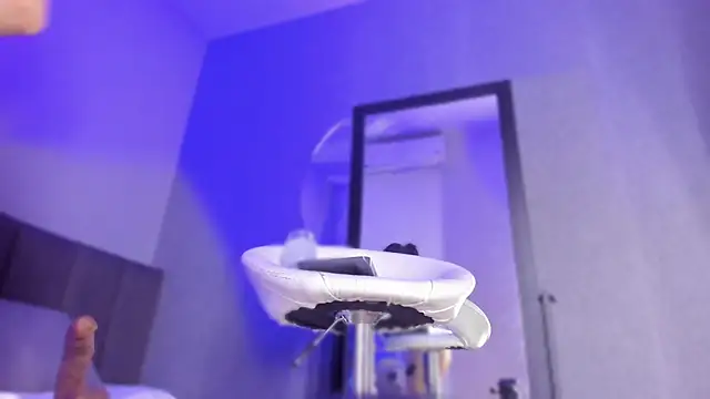 Snapshot of babepolly chatting on 02/12/25, 10:35 babepolly online show from 02/12/25, 10:35