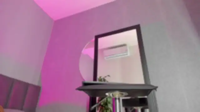 Snapshot of babepolly chatting on 03/04/25, 10:35 babepolly online show from 03/04/25, 10:35