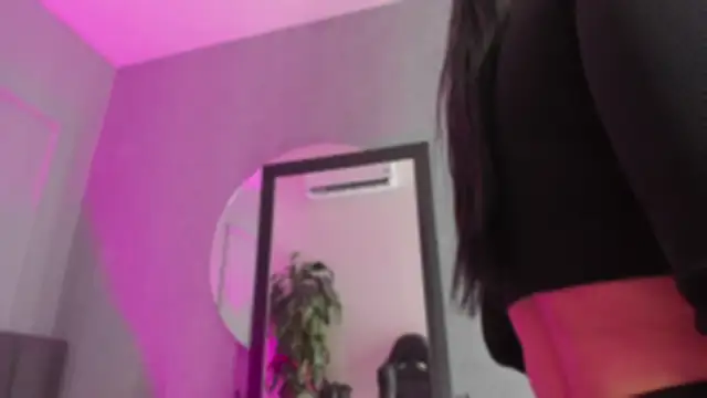 Snapshot of babepolly chatting on 03/07/25, 10:24 babepolly online show from 03/07/25, 10:24