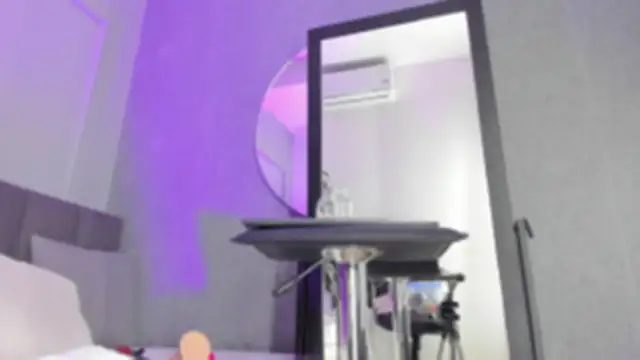 Snapshot of babepolly chatting on 03/20/25, 02:21 babepolly online show from 03/20/25, 02:21