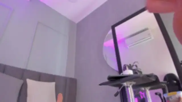 Snapshot of babepolly chatting on 11/09/25, 10:35 babepolly online show from 11/09/25, 10:35