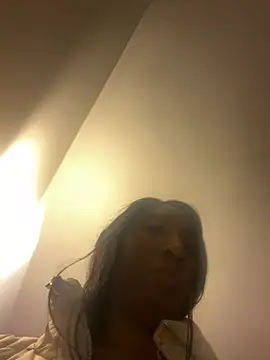 Snapshot of Iceblanca chatting on 01/20/25, 03:48 Iceblanca online show from 01/20/25, 03:48