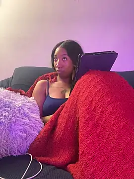 Iceblanca online show from 11/03/25, 03:41