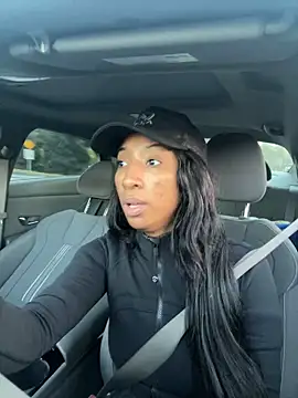 Iceblanca online show from 11/26/25, 09:27