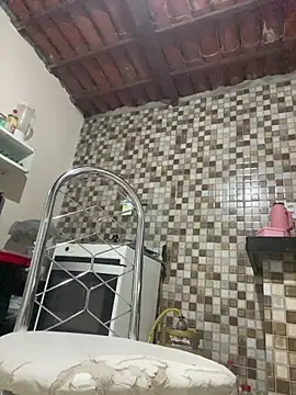 -Marivalda- online show from 11/22/25, 09:36