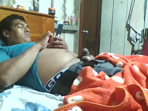 Snapshot of ELVERGON43267 chatting on 02/20/25, 03:23 ELVERGON43267 online show from 02/20/25, 03:23