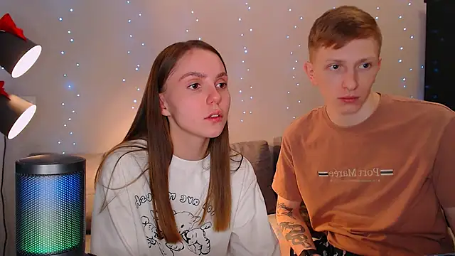 juliaanddima online show from 01/06/25, 12:05