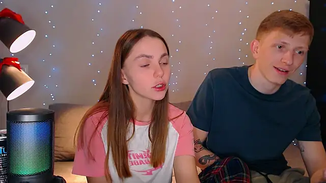 juliaanddima online show from 02/16/25, 09:16