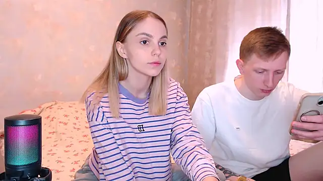 juliaanddima online show from 05/07/26, 07:03