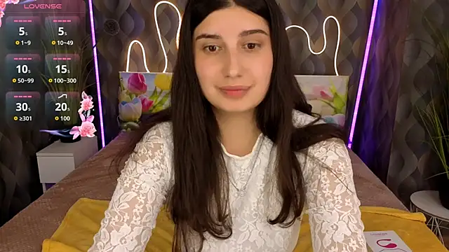 Snapshot of Linda_EX chatting on 04/02/26, 12:25 Linda EX online show from 04/02/26, 12:25