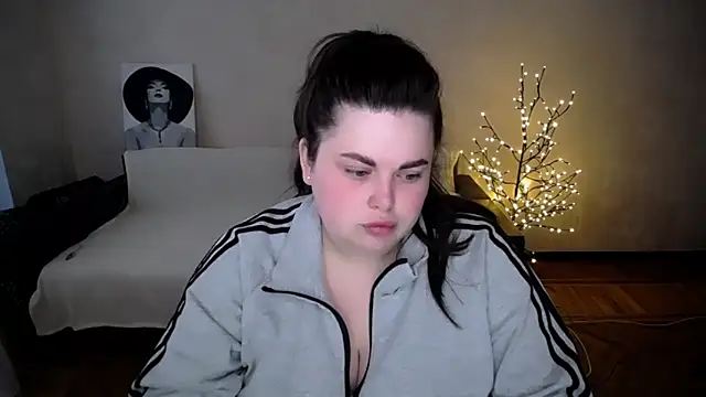 Emily Mo online show from 05/29/26, 05:49