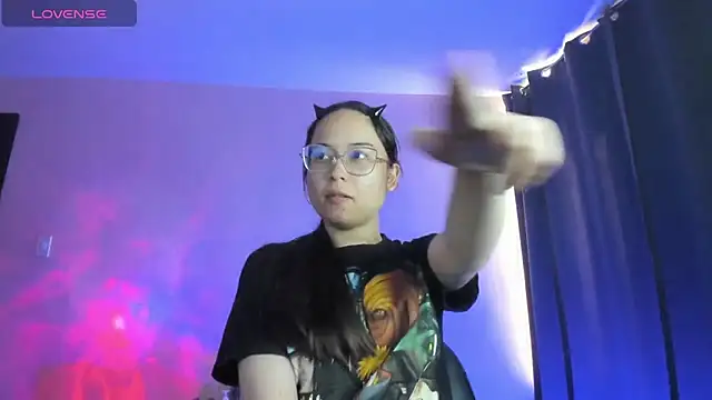 shantalc3rezo online show from 11/03/25, 08:43