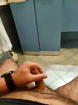 Snapshot of orsettoCum chatting on 12/06/24, 10:19 orsettoCum online show from 12/06/24, 10:19