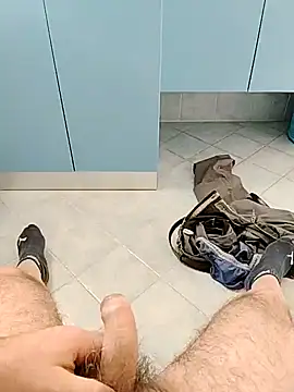 Snapshot of orsettoCum chatting on 03/25/26, 02:45 orsettoCum online show from 03/25/26, 02:45