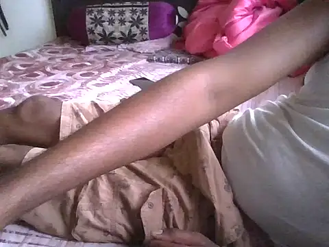 Snapshot of divi5555 chatting on 11/21/25, 08:57 divi5555 online show from 11/21/25, 08:57