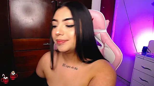 Snapshot of eva_six chatting on 01/04/25, 11:38 eva six online show from 01/04/25, 11:38